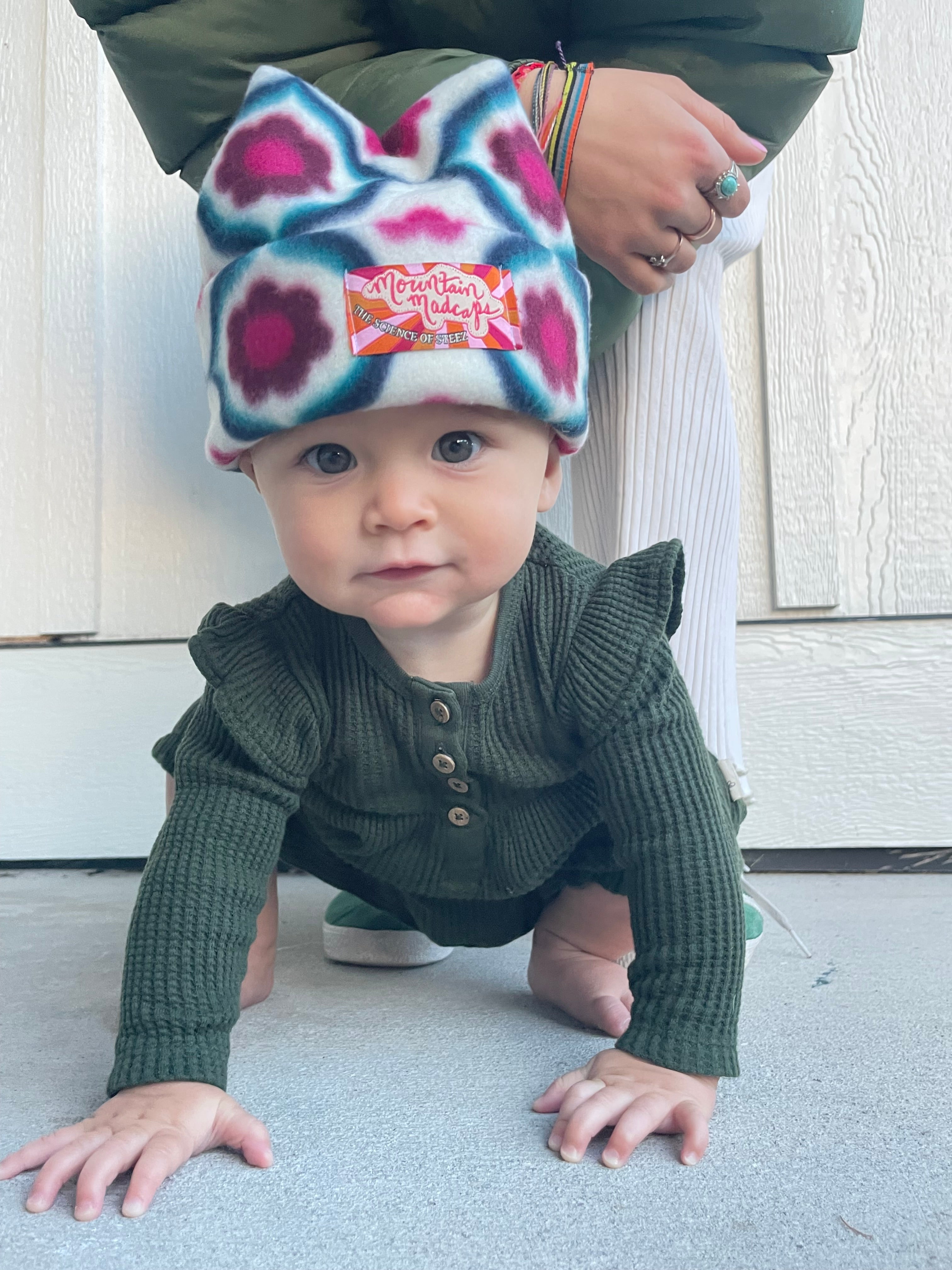 Flower Four-point beanie