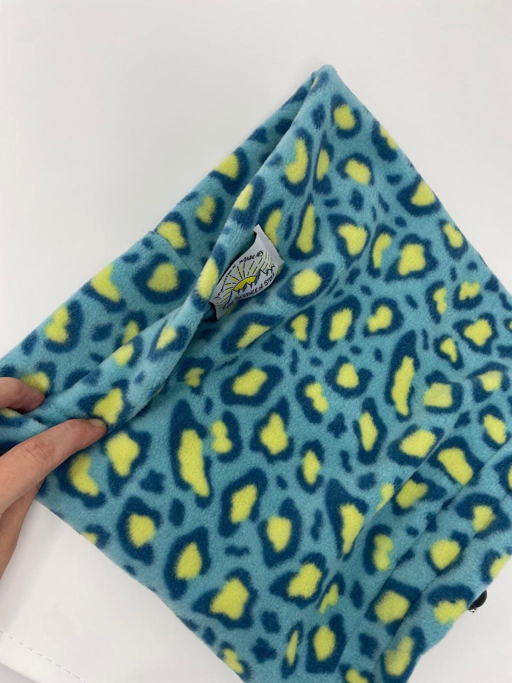 2-in-1 Cinch Hat, Convertible Buff