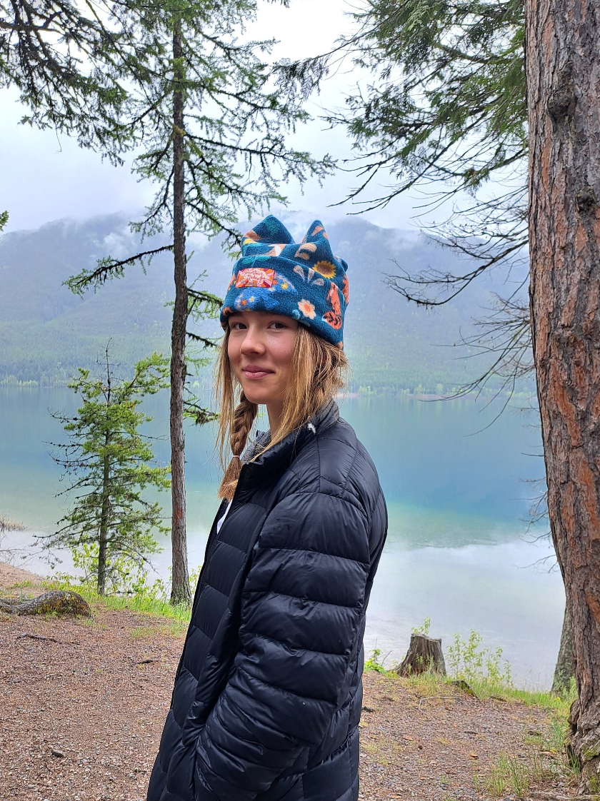 Dark Turquoise Floral 4-Point Beanie