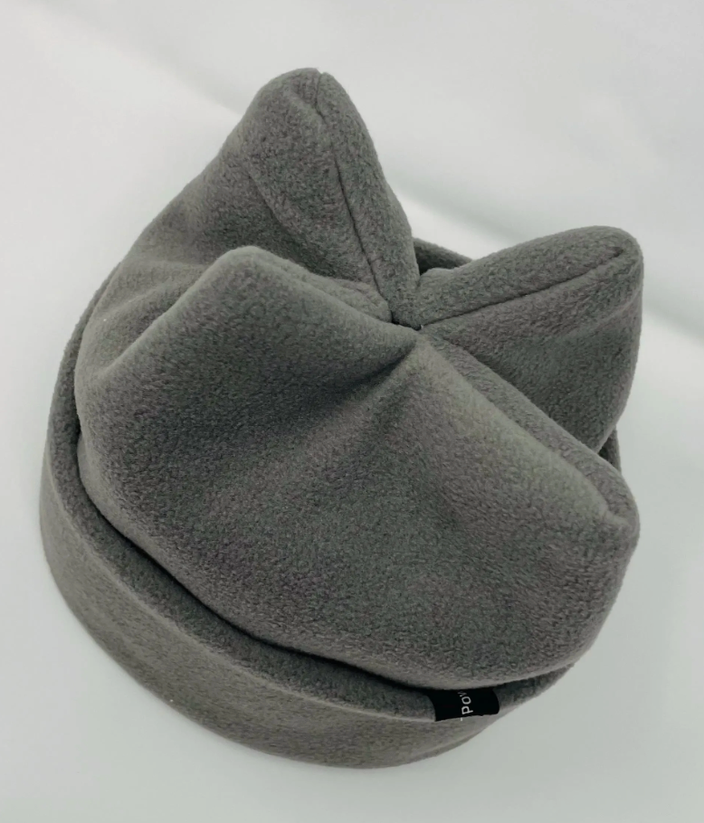 Plush Gray Four Point Beanie, retro 4-point ski hat